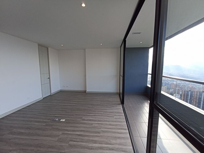 Apartaestudio en venta en Los Balsos, Medellín, 56 m² · foto 8 de 18