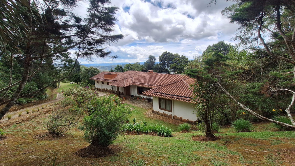 Casa en Arriendo en Yarumal, Rionegro