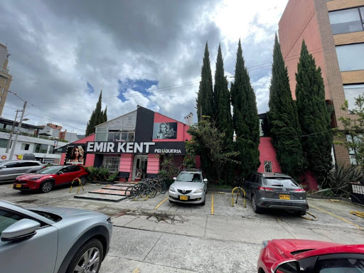 Casa en venta en Santa Paula, Bogotá · foto 2 de 19