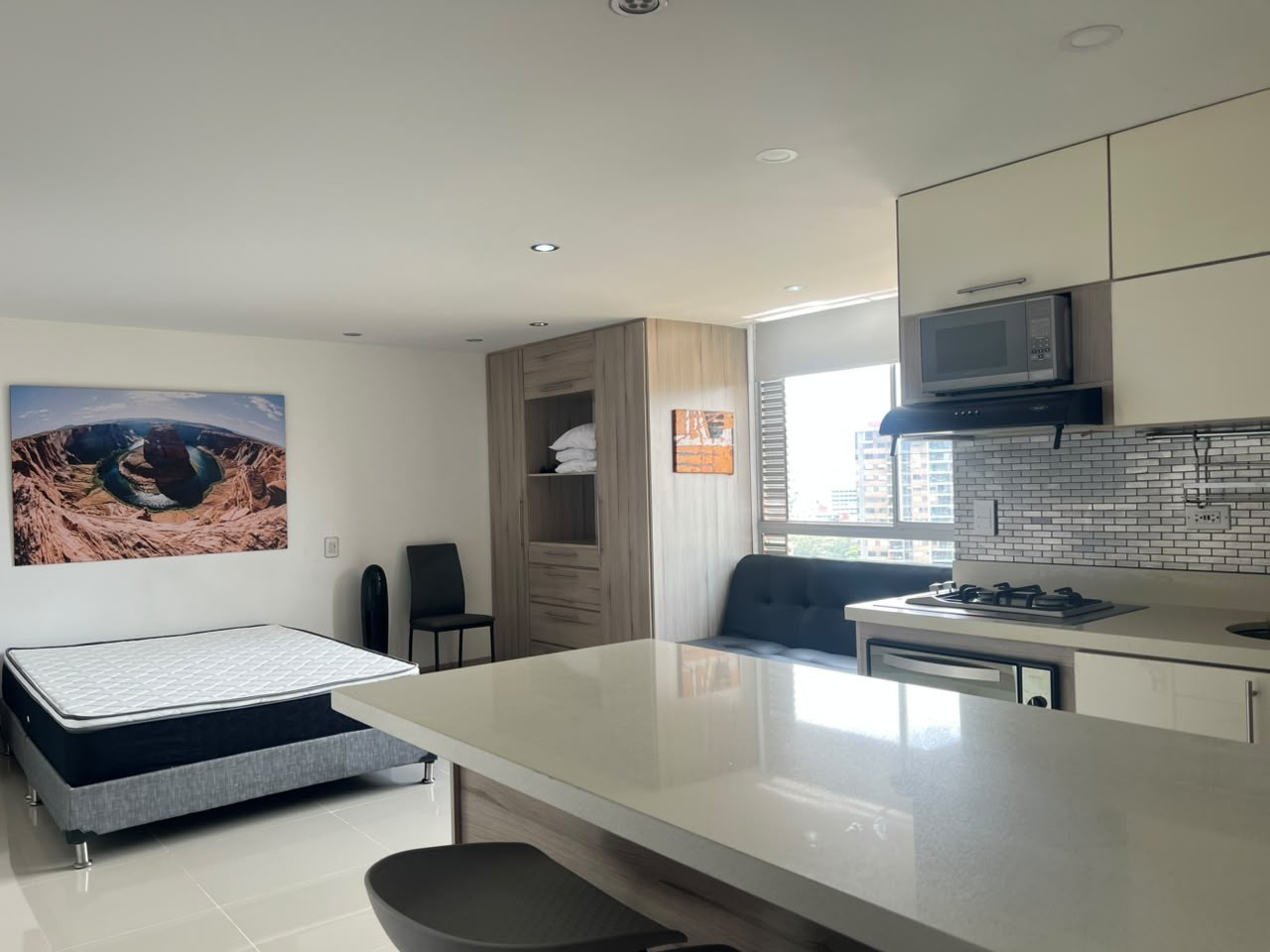 Apartamento en venta en El Poblado, Medellín · foto 4 de 16
