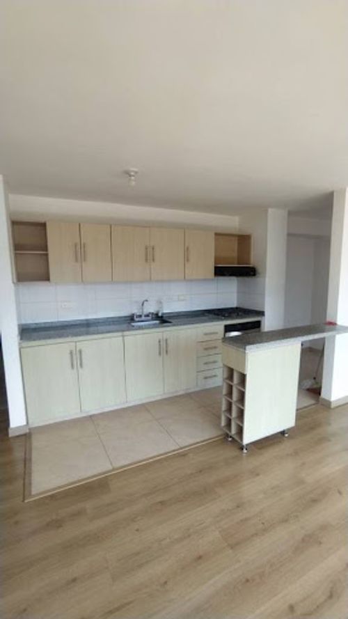 Apartamento de 3 alcobas en arriendo en San Remo, Sabaneta, 72 m² · foto 4 de 14