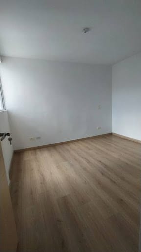 Apartamento de 3 alcobas en arriendo en San Remo, Sabaneta, 72 m² · foto 6 de 14