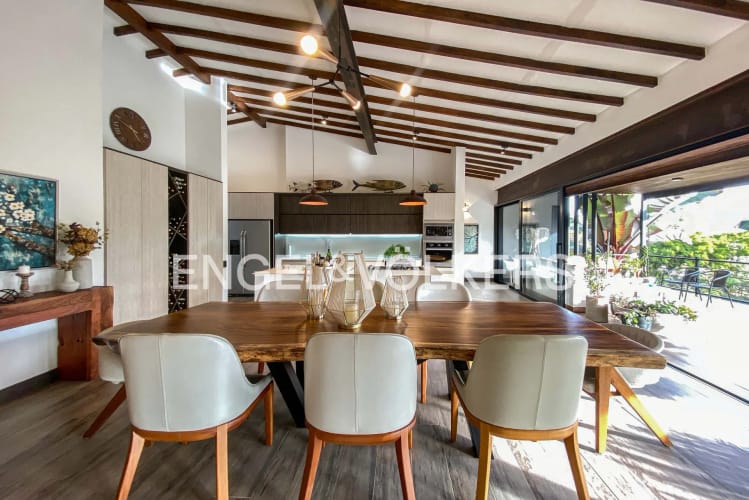 Casa de 3 alcobas en venta en Los Salados, El Retiro · foto 2 de 18