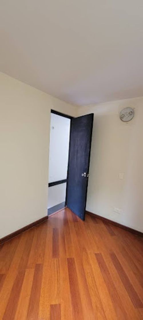 Apartamento de 3 alcobas en venta en Bosa Nova, Bogotá, 52 m² · foto 9 de 24