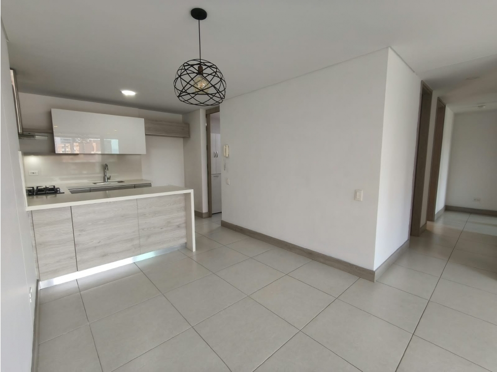 Apartamento en venta en Loma Del Esmeraldal, Envigado · foto 8 de 24
