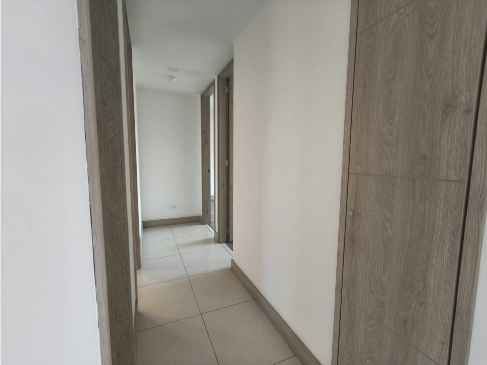 Apartamento en venta en Loma Del Esmeraldal, Envigado · foto 13 de 24