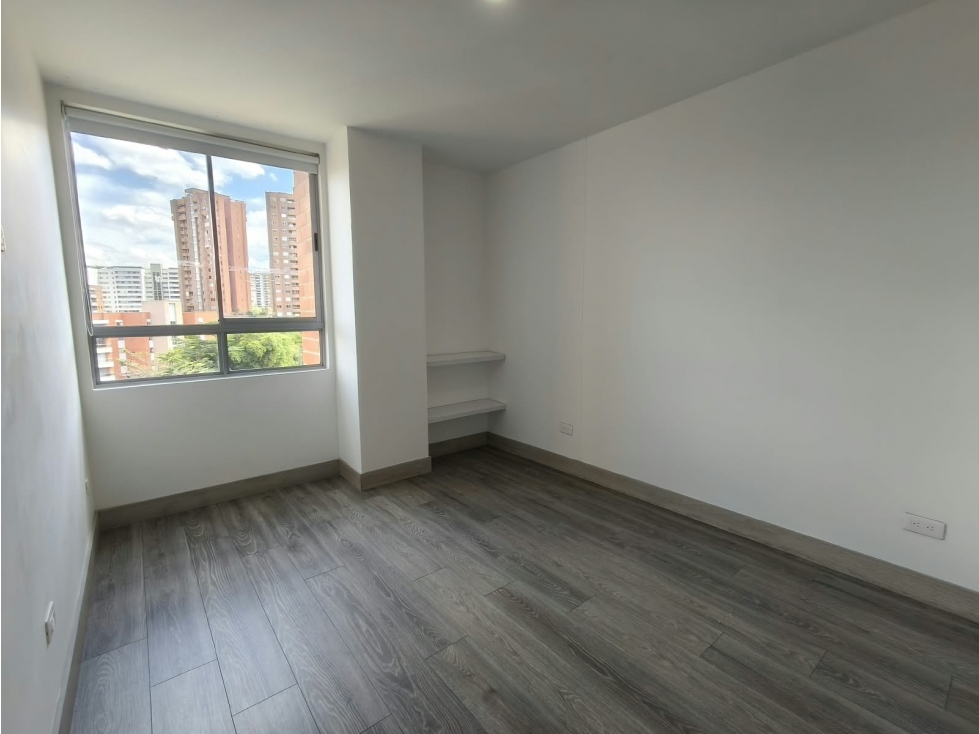 Apartamento en venta en Loma Del Esmeraldal, Envigado · foto 19 de 24