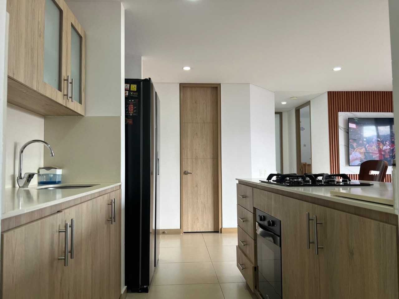 Apartamento en venta en Loma Del Esmeraldal, Envigado · foto 5 de 14