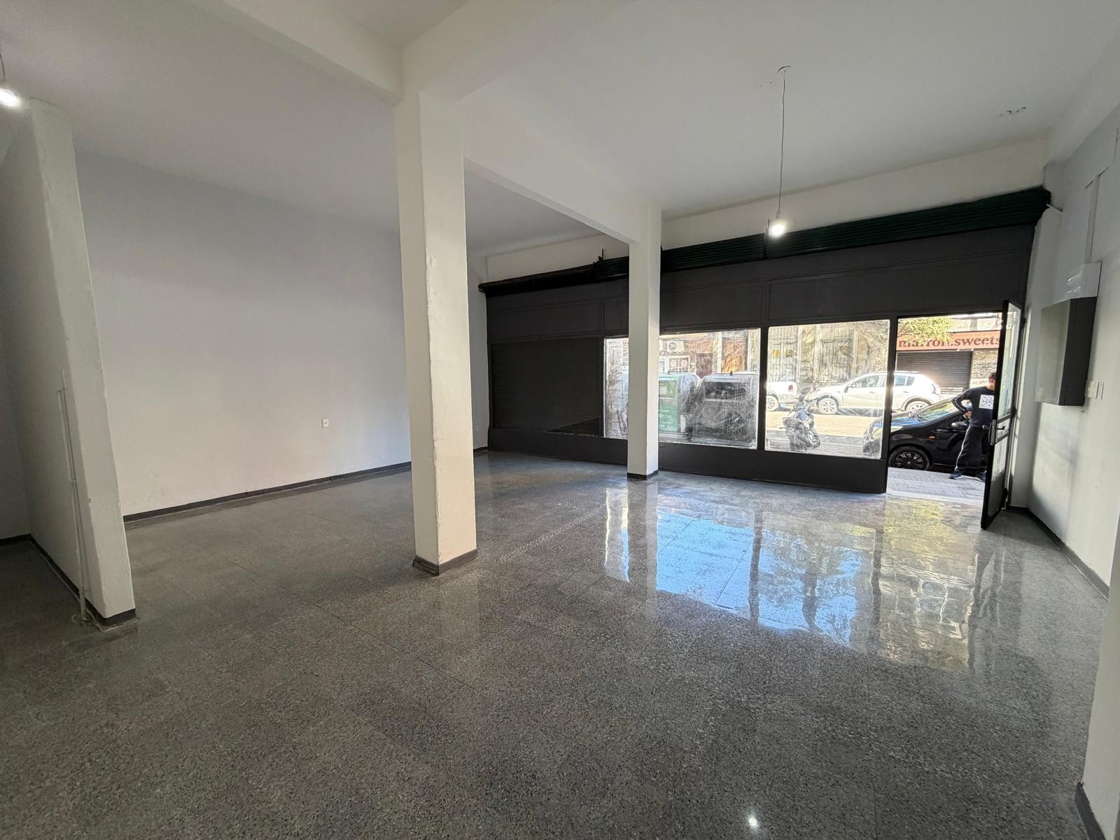 Muy Lindo Local Comercial M.c. Martinez Y Colonia 7,50 M Frente 55 M2 Impecable · Foto 5