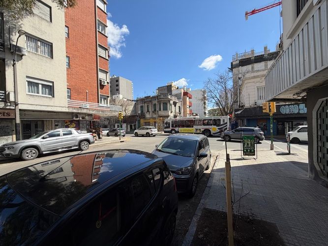 Muy Lindo Local Comercial M.c. Martinez Y Colonia 7,50 M Frente 55 M2 Impecable · Foto 8