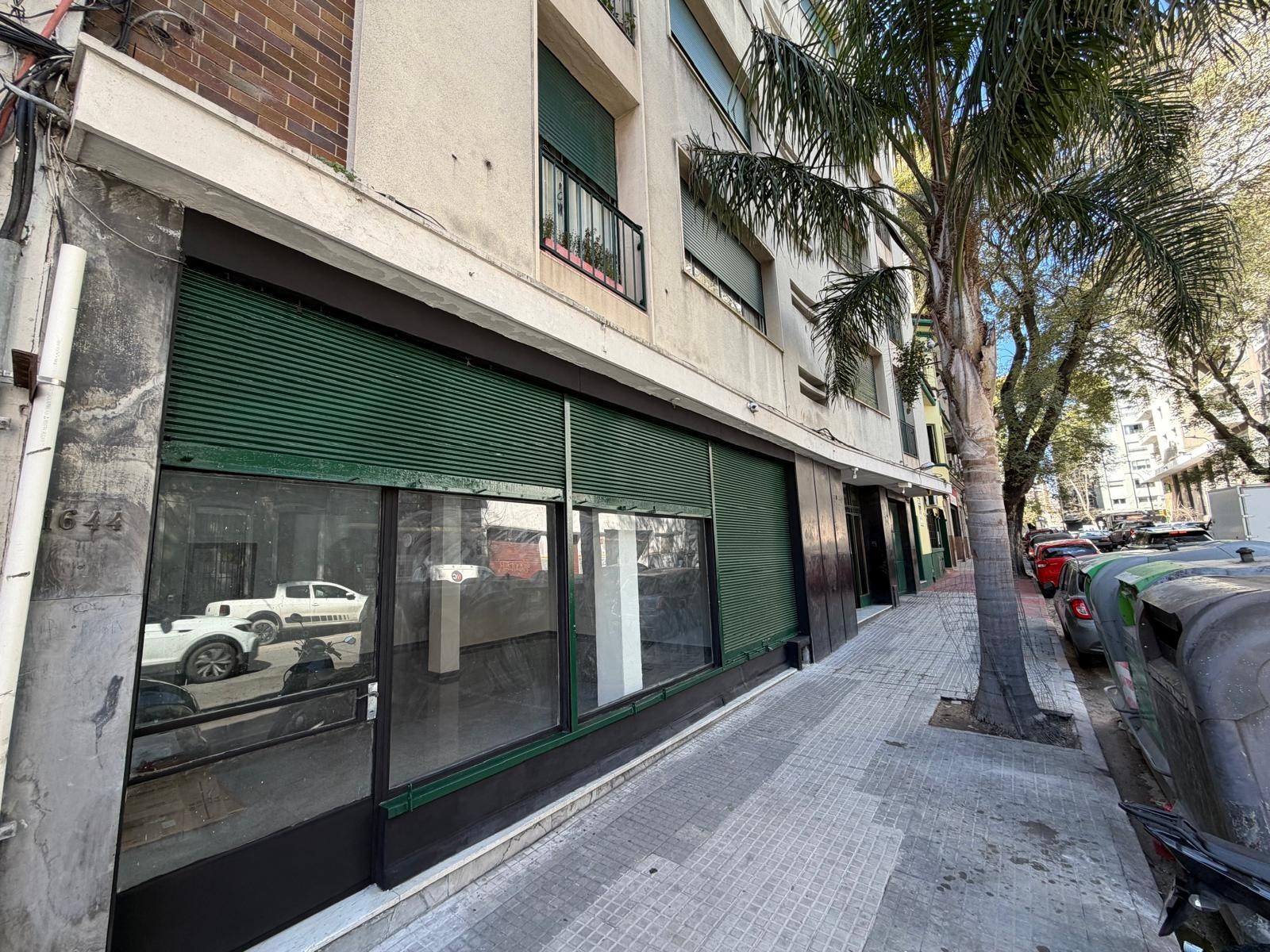 Muy Lindo Local Comercial M.c. Martinez Y Colonia 7,50 M Frente 55 M2 Impecable · Foto 2