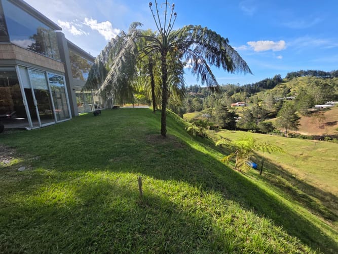 Finca en arriendo en Lejos Del Nido, El Retiro, 245 m² · foto 4 de 23