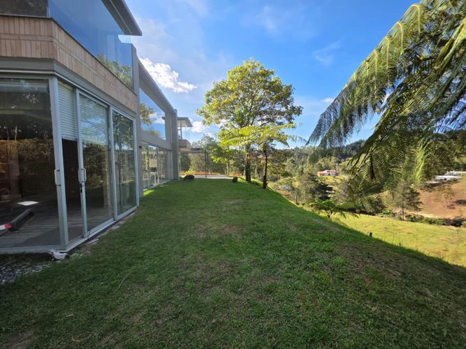 Finca en arriendo en Lejos Del Nido, El Retiro, 245 m² · foto 7 de 23