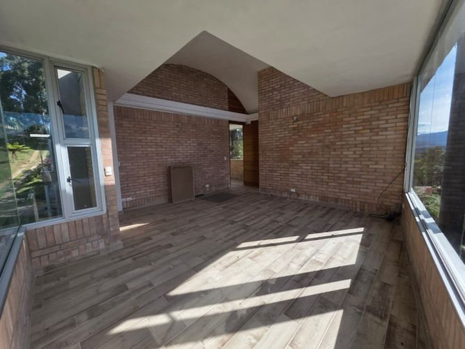 Finca en arriendo en Lejos Del Nido, El Retiro, 245 m² · foto 11 de 23