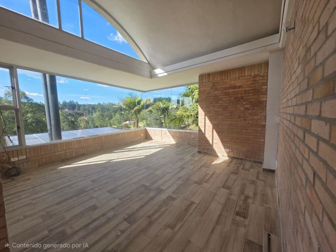 Finca en arriendo en Lejos Del Nido, El Retiro, 245 m² · foto 13 de 23