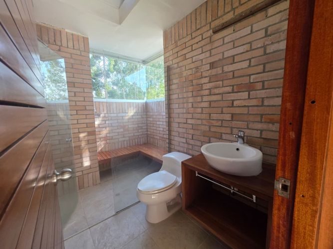 Finca en arriendo en Lejos Del Nido, El Retiro, 245 m² · foto 16 de 23