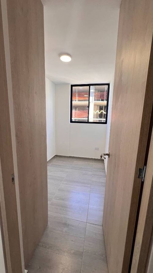 Apartamento de 3 alcobas en venta en Picaleña Y Mirolindo, Ibagué, 53 m² · foto 8 de 16