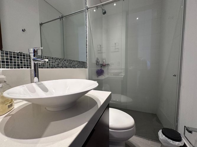 Apartamento de 3 alcobas en arriendo en El Poblado, Medellín, 192 m² · foto 19 de 19