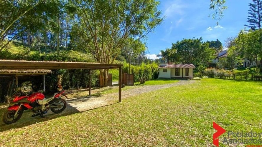 Casa de 2 alcobas en arriendo en Llano Grande, Guarne, 1570 m² · foto 18 de 23