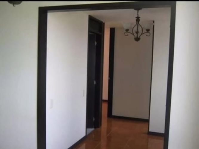 Apartamento en venta en La Chucua, Bogotá · foto 4 de 18