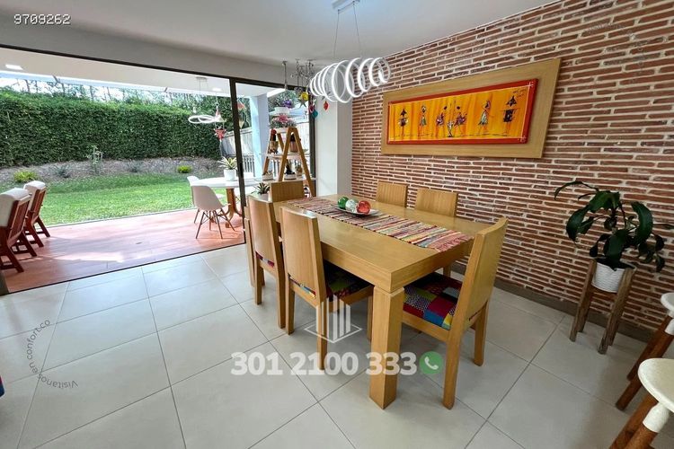Casa de 3 alcobas en arriendo en San Sebastian, Envigado, 250 m² · foto 6 de 24