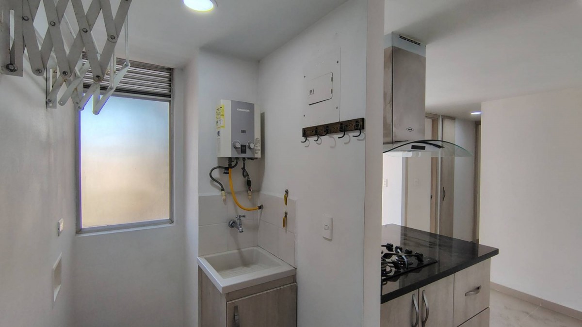 Apartamento en venta en Belén Los Alpes, Medellín · foto 6 de 19