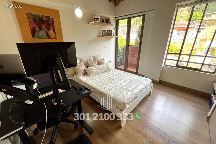 Casa de 3 alcobas en arriendo en San Sebastian, Envigado, 250 m² · foto 22 de 24