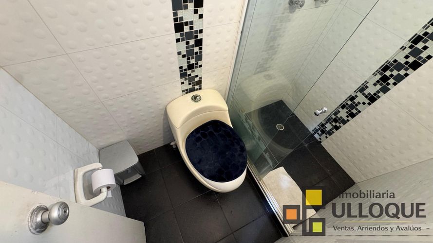 Casa de 6 alcobas en venta en Fontana, Bucaramanga, 283 m² · foto 5 de 24