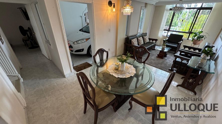 Casa de 6 alcobas en venta en Fontana, Bucaramanga, 283 m² · foto 14 de 24