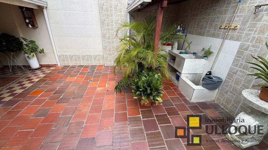 Casa de 6 alcobas en venta en Fontana, Bucaramanga, 283 m² · foto 22 de 24