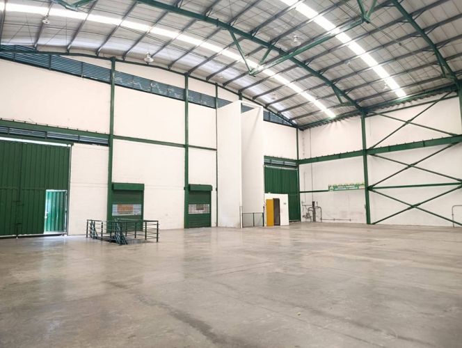 Bodega en arriendo en Machado, Copacabana, 1030 m² · foto 2 de 20
