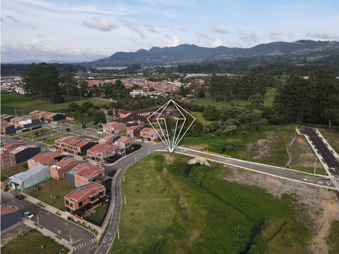 Lote en venta en El Tambo, La Ceja, 146 m² · foto 13 de 23