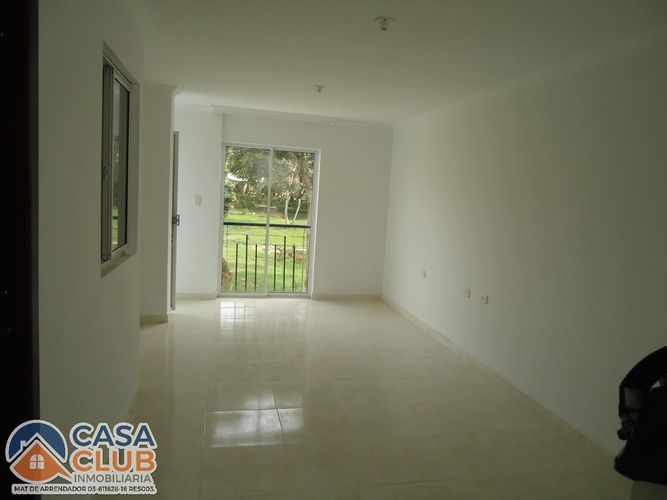 Apartamento de 3 alcobas en venta en Campo Verde, Piedecuesta, 60 m² · foto 2 de 8