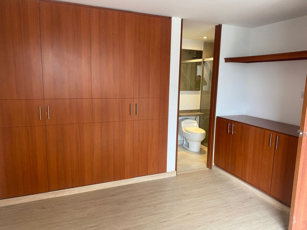Apartamento en venta en Cedritos, Bogotá · foto 5 de 11
