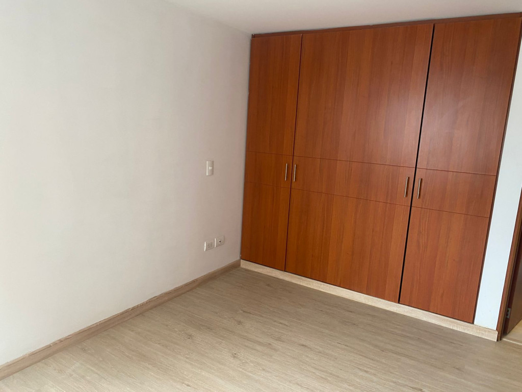 Apartamento en venta en Cedritos, Bogotá · foto 7 de 11