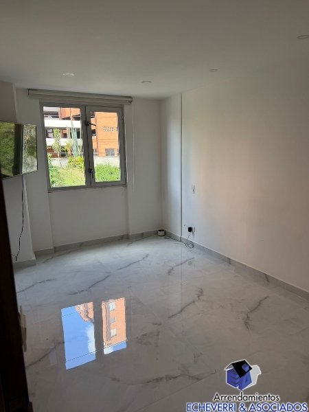 Apartamento en venta en Las Palmas, Medellín · foto 2 de 10