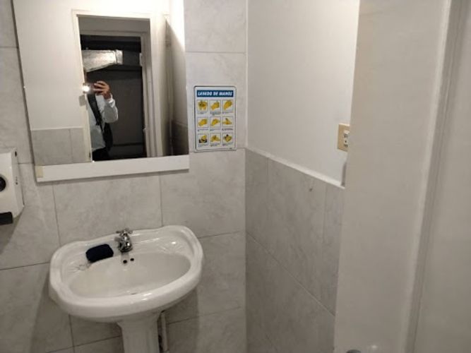 Local en arriendo en San Diego, Medellín, 100 m² · foto 11 de 12