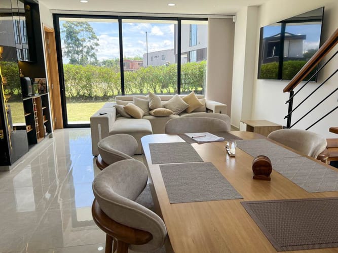Casa de 4 alcobas en venta en Rionegro, 200 m² · foto 8 de 21