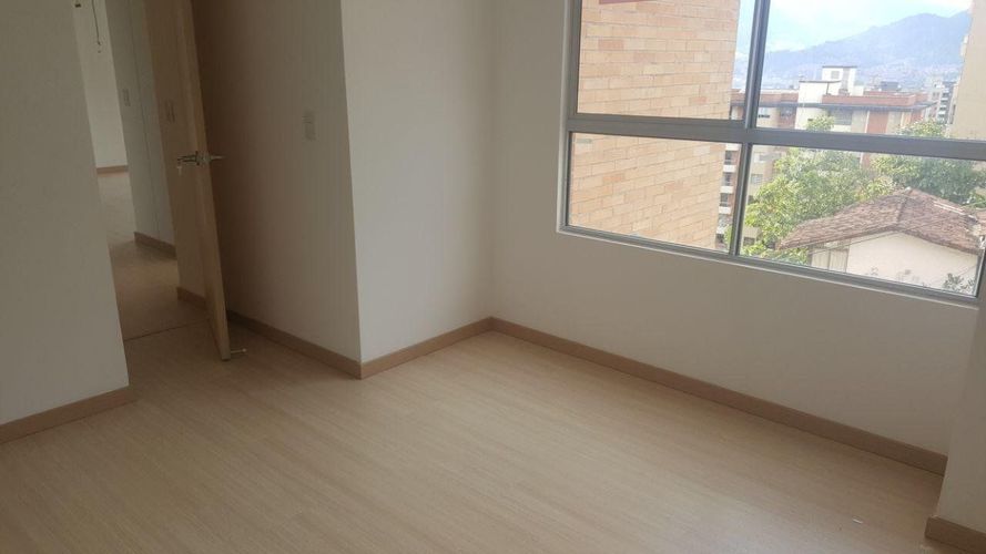 Apartamento de 2 alcobas en arriendo en Cumbres, Envigado, 84 m² · foto 8 de 15