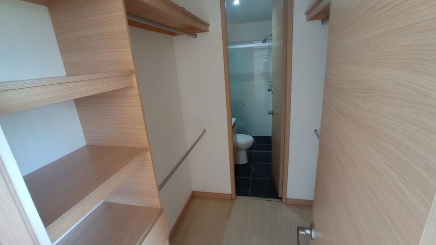 Apartamento de 2 alcobas en arriendo en Cumbres, Envigado, 84 m² · foto 11 de 15