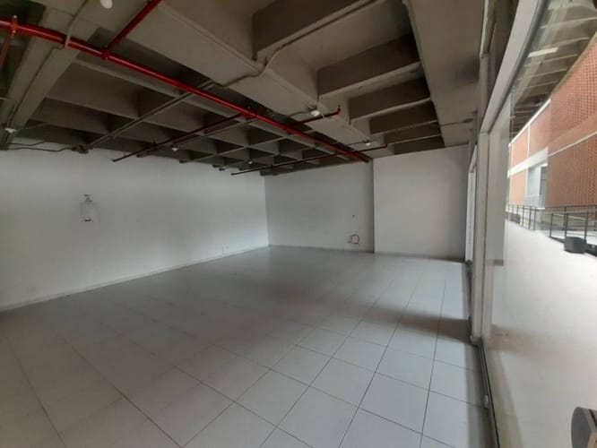 Local en arriendo en Aves Maria, Sabaneta, 67 m² · foto 3 de 11