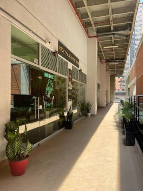Local en arriendo en Aves Maria, Sabaneta, 67 m² · foto 10 de 11