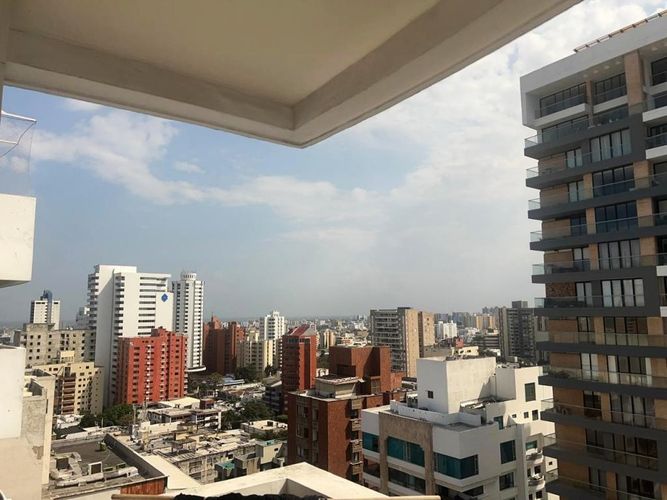 Apartamento de 3 alcobas en venta en Altos Del Prado, Barranquilla, 214 m² · foto 10 de 16