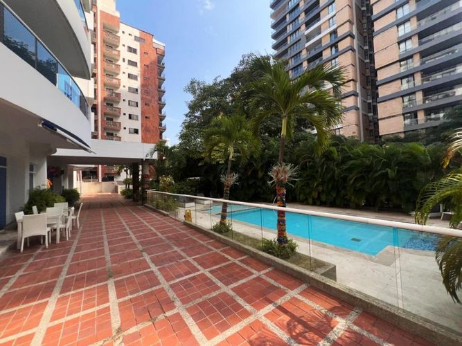 Apartamento de 3 alcobas en venta en Altos Del Prado, Barranquilla, 214 m² · foto 13 de 16