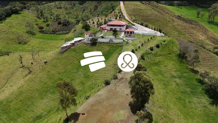 Finca en venta en Canoas, Guarne, 1150 m² · foto 4 de 8