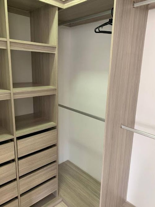 Apartamento de 3 alcobas en arriendo en Castropol, Medellín, 111 m² · foto 11 de 24