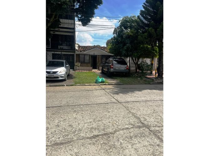 Casa de 4 alcobas en venta en Industrial, Cali, 124 m² · foto 3 de 20