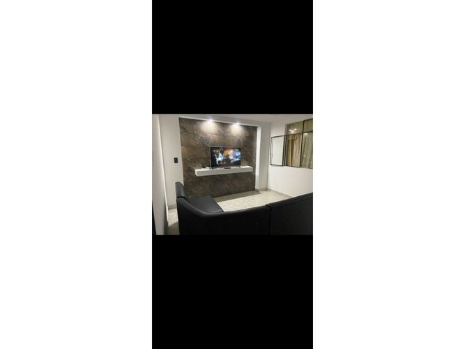 Casa de 4 alcobas en venta en Industrial, Cali, 124 m² · foto 9 de 20
