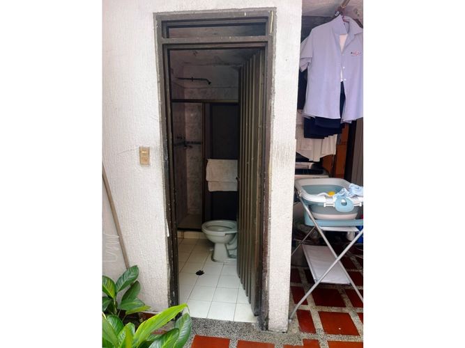 Casa de 4 alcobas en venta en Industrial, Cali, 124 m² · foto 10 de 20