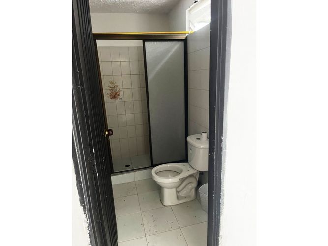 Casa de 4 alcobas en venta en Industrial, Cali, 124 m² · foto 15 de 20
